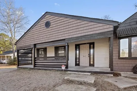 912 Main Street N Raeford NC 28376