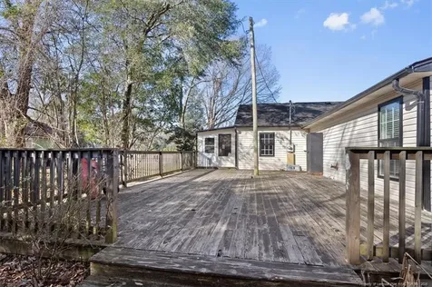 912 Main Street N Raeford NC 28376