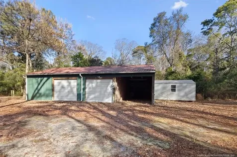 912 Main Street N Raeford NC 28376