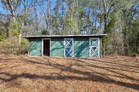 912 Main Street N Raeford NC 28376