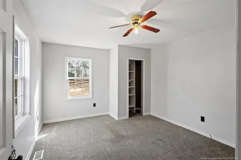 912 Main Street N Raeford NC 28376