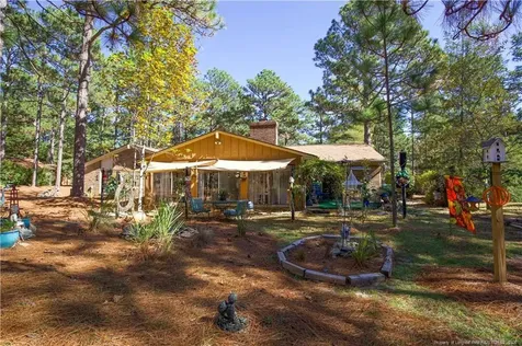 642 Redwood Drive Southern Pines NC 28387