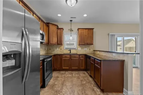 808 Bellingham Way Fayetteville NC 28312