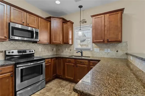 808 Bellingham Way Fayetteville NC 28312