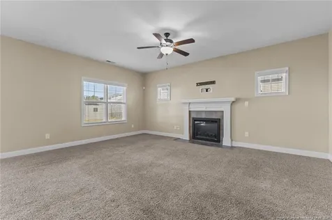 808 Bellingham Way Fayetteville NC 28312