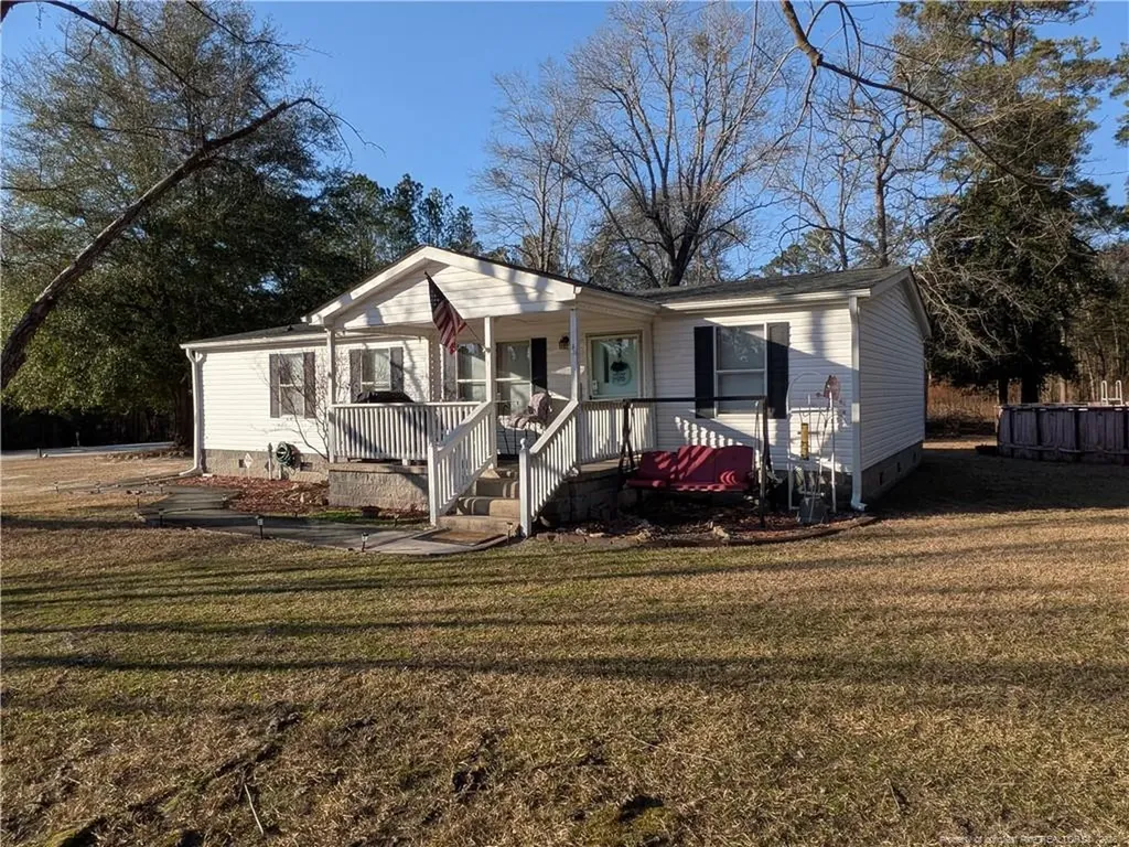 3305 Dandelion Lane Fayetteville NC 28306