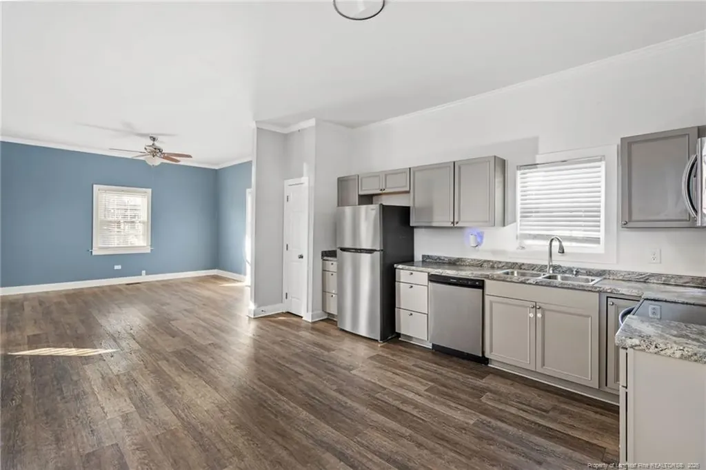 107 N 12th Street Erwin NC 28339