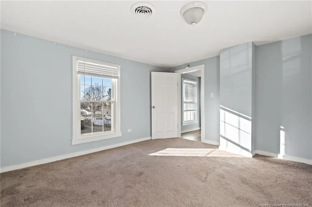 107 N 12th Street Erwin NC 28339