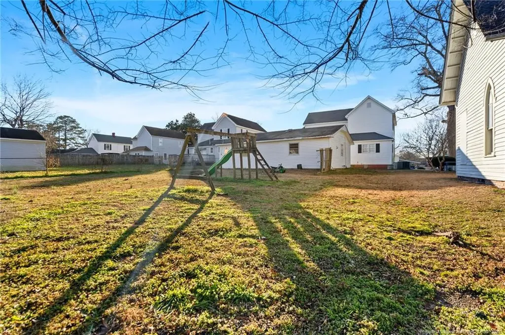 107 N 12th Street Erwin NC 28339