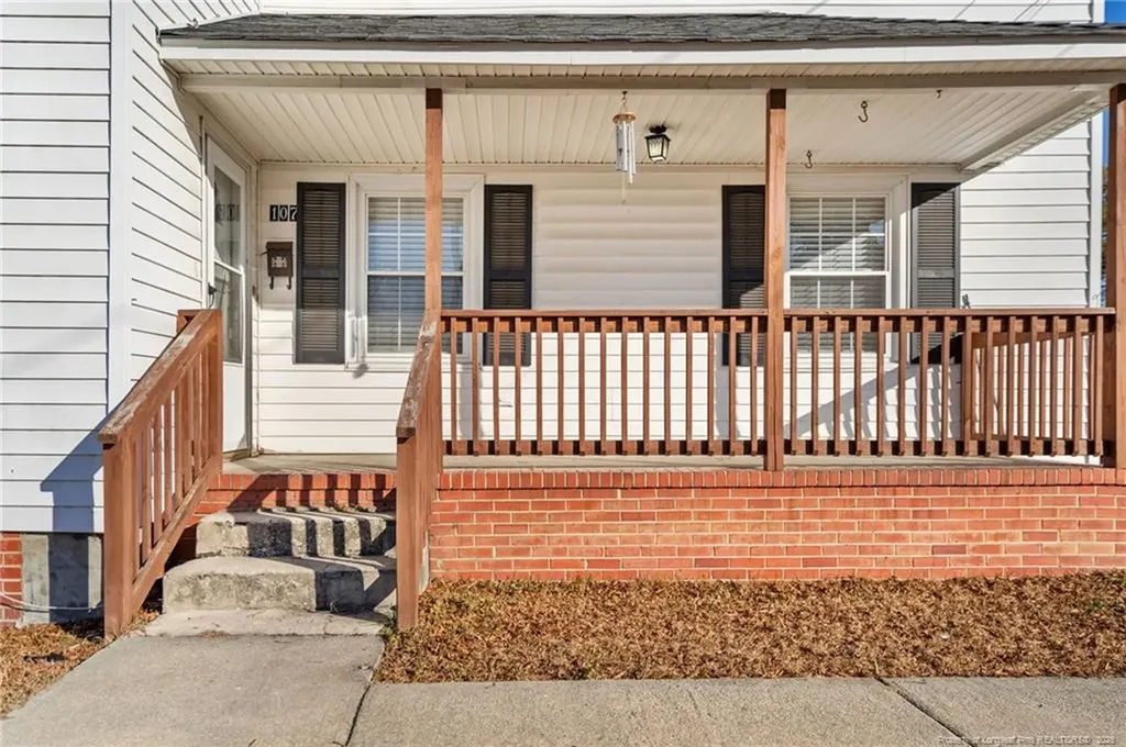 107 N 12th Street Erwin NC 28339