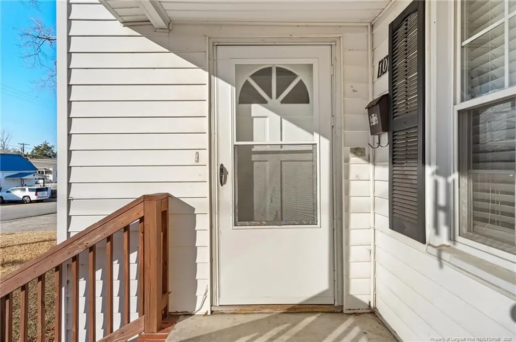 107 N 12th Street Erwin NC 28339