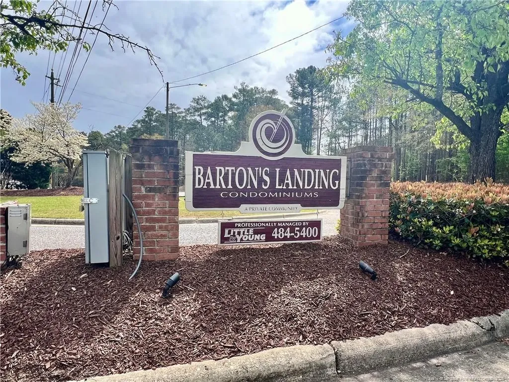 679 Bartons Landing Place Fayetteville NC 28314