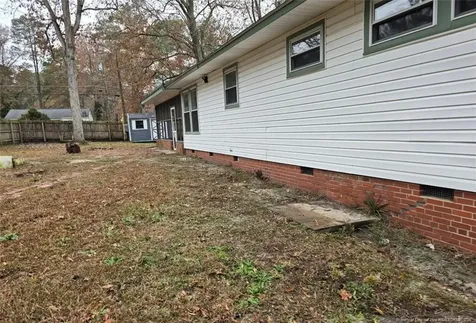 1929 Mcgougan Road Fayetteville NC 28303