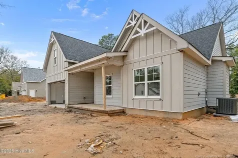 213 Telluride Court Aberdeen NC 28315
