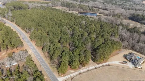 2727 Us 1 Highway Vass NC 28394