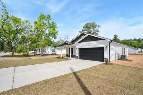 4043 Church Street Wade NC 28395