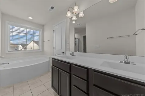 190 Cromwell Court Raeford NC 28376
