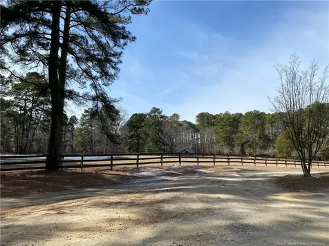 Breezeway Lane Carthage NC 28327
