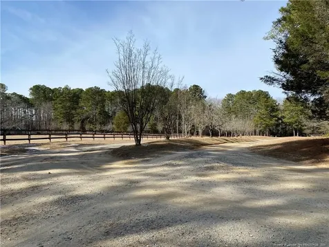 Breezeway Lane Carthage NC 28327