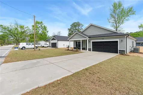 4047 Church Street Wade NC 28395