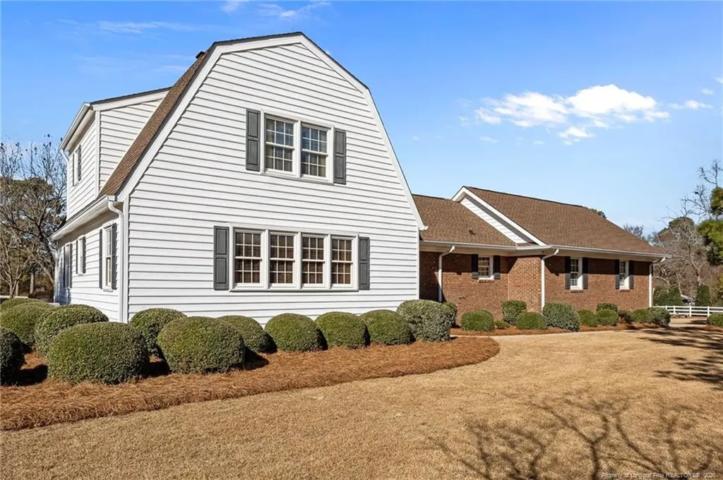 4943 Us 301 Dunn NC 28334