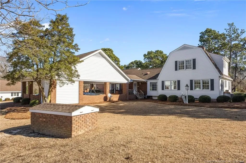 4943 Us 301 Dunn NC 28334