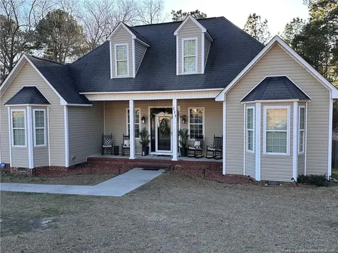 111 Hensdale Road Raeford NC 28376