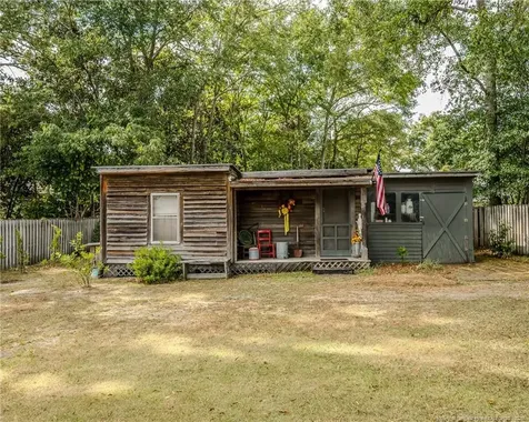 111 E Mcneill Drive Red Springs NC 28377