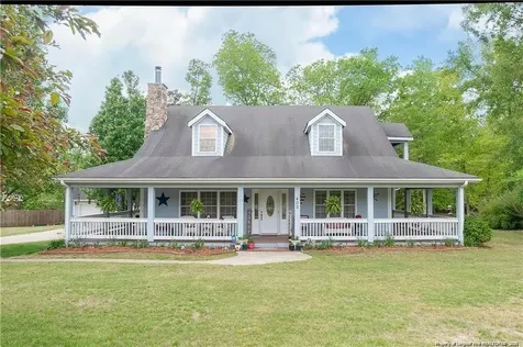 409 Mcphail Road Raeford NC 28376
