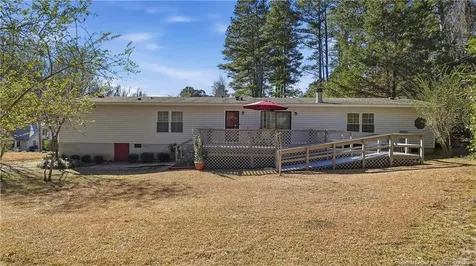 716 Pinecrest Street Carthage NC 28327