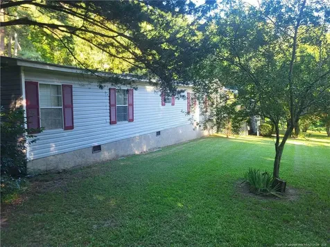 716 Pinecrest Street Carthage NC 28327