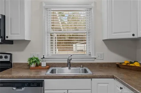 6138 Lexington Drive Hope Mills NC 28348