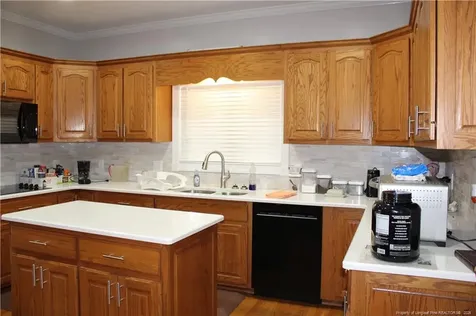 573 Porter Road Hope Mills NC 28348