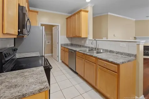 1329 Kershaw Loop Fayetteville NC 28314