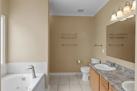 1329 Kershaw Loop Fayetteville NC 28314