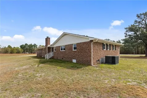 2890 Fulford Mcmillian Road Raeford NC 28376