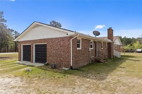 2890 Fulford Mcmillian Road Raeford NC 28376