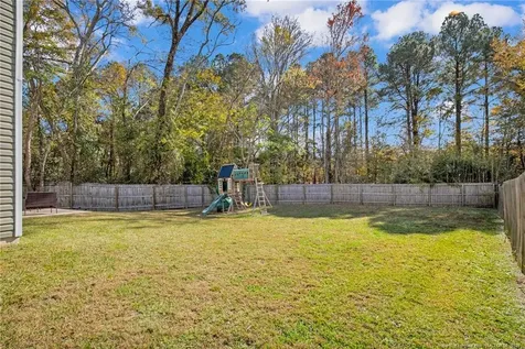 1628 Turkey Run Fayetteville NC 28312
