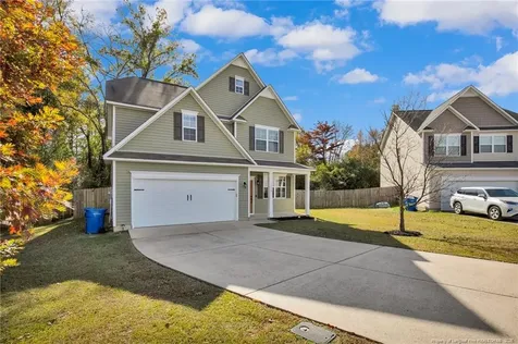1628 Turkey Run Fayetteville NC 28312