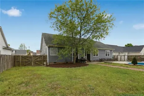 5940 Blue Sky Lane Hope Mills NC 28348