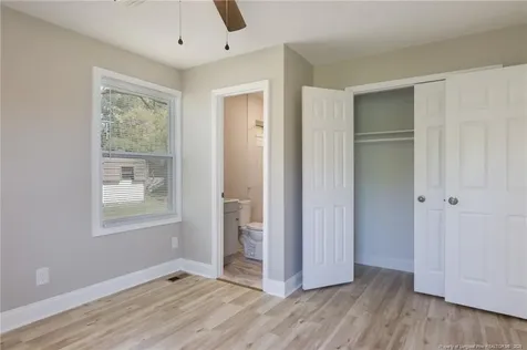 1002 Able Street Elizabethtown NC 28337