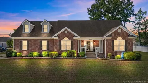 3805 Sunchase Drive Fayetteville NC 28306
