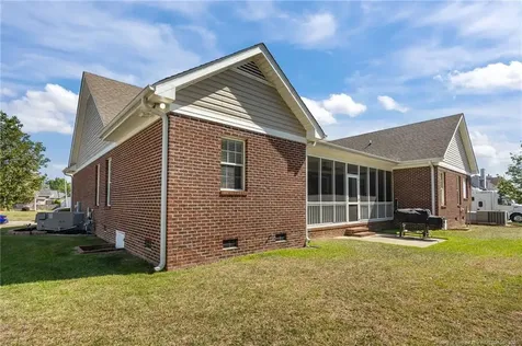 3805 Sunchase Drive Fayetteville NC 28306