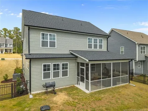 328 Kensington Drive Spring Lake NC 28390
