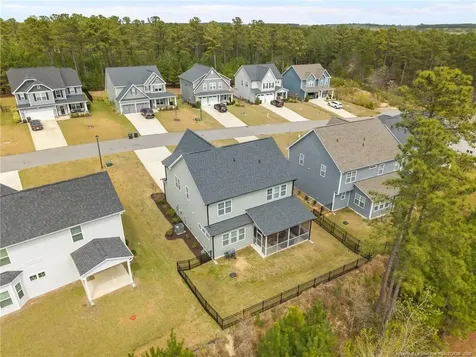 328 Kensington Drive Spring Lake NC 28390