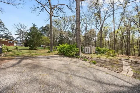 408 Sherwood Drive Sanford NC 27330