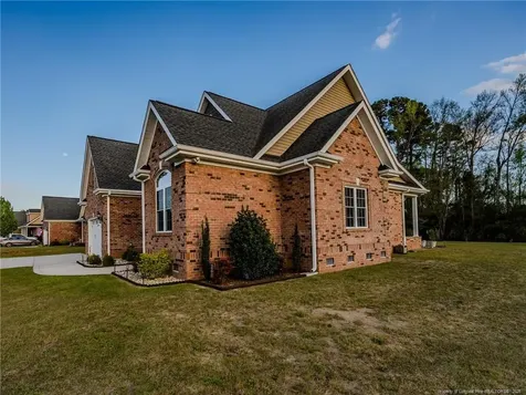 87 Brownstone Drive Lumberton NC 28360
