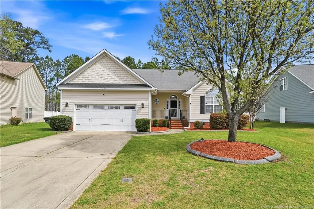 212 Lennox Loop Raeford NC 28376