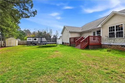 212 Lennox Loop Raeford NC 28376