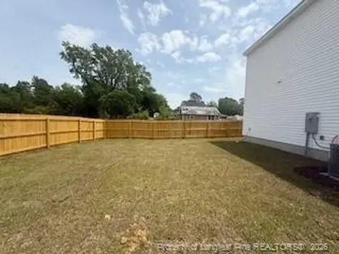 22 Stout Landing Dunn NC 28334